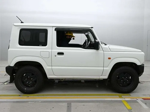 SUZUKI JIMNY 2022
